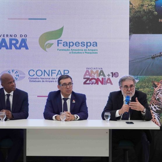 Fapespa firma protocolo com Université de Guyane para troca de conhecimentos científicos