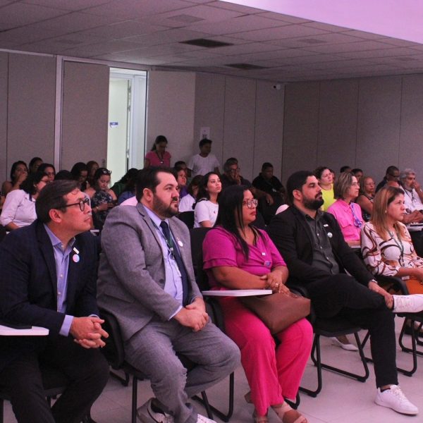 Fapespa promove saúde em evento em alusão as campanhas Outubro Rosa e Novembro Azul