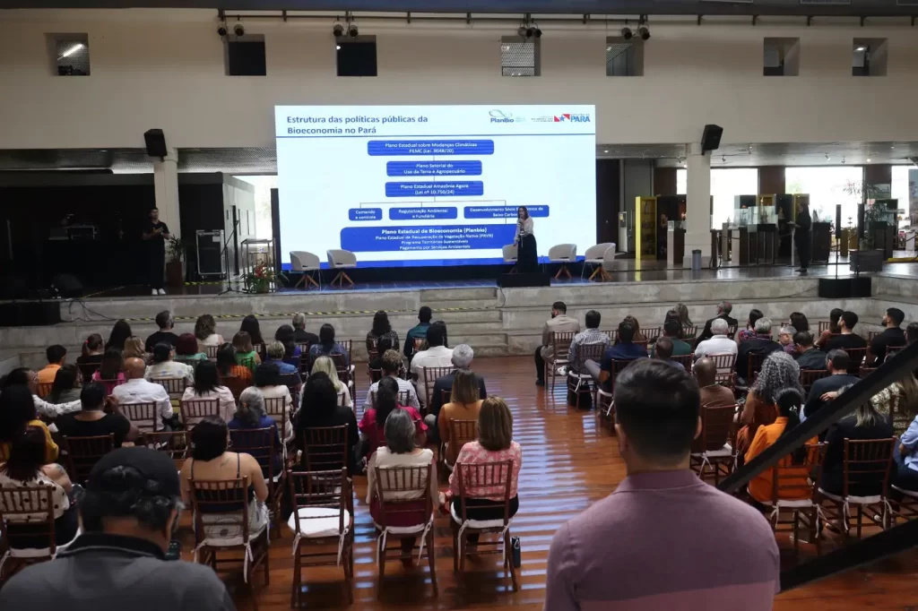 Semas expande diálogo sobre bioeconomia no Pará em evento climático da Amazônia