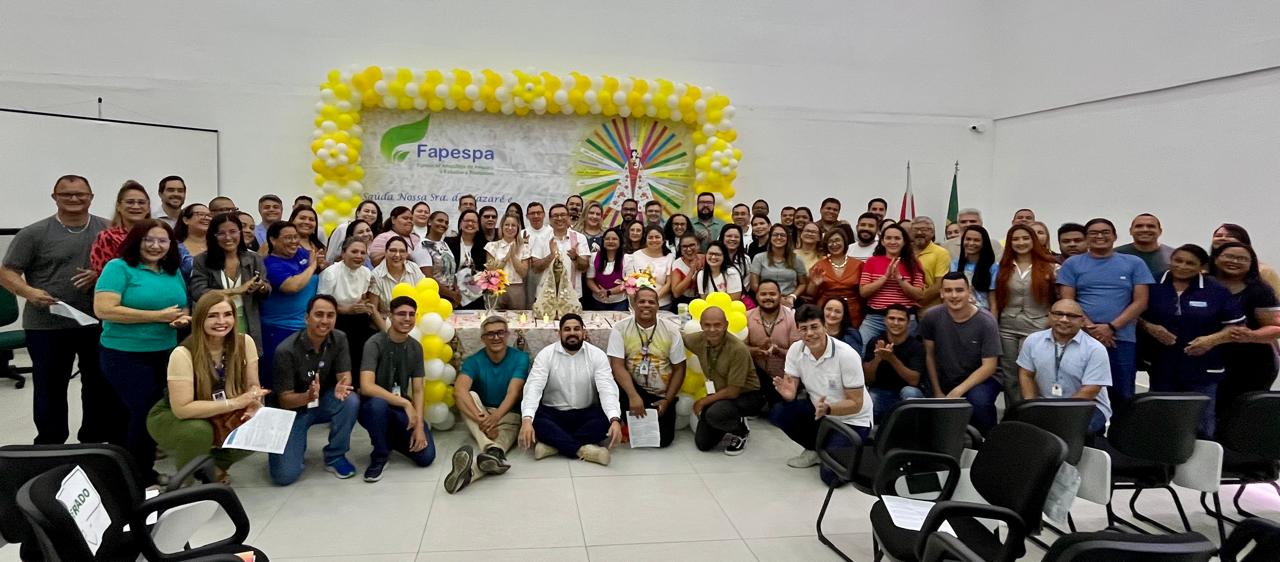 Em mais um ano de celebração da fé, Fapespa recebe visita da imagem peregrina de Nossa Senhora de Nazaré