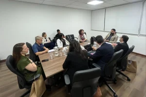 Fapespa recebe comitiva da Embaixada da França para discutir futuras parcerias em ciência e inovação